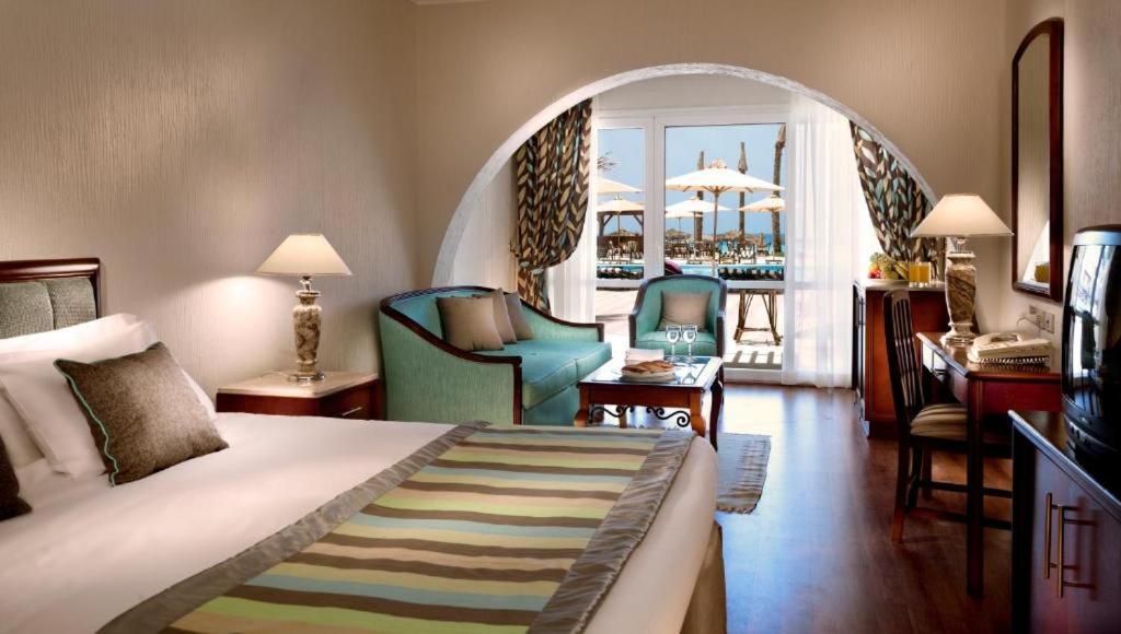 Borg El Arab Beach Resort Dış mekan fotoğraf