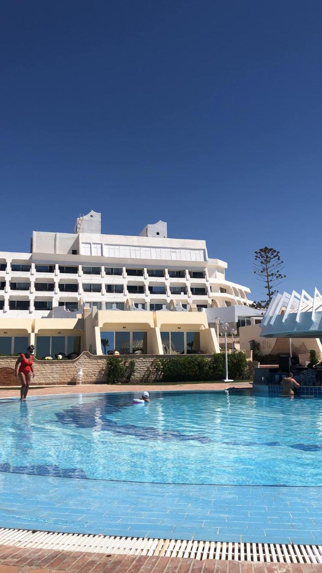 Borg El Arab Beach Resort Dış mekan fotoğraf The Grand Hotel
